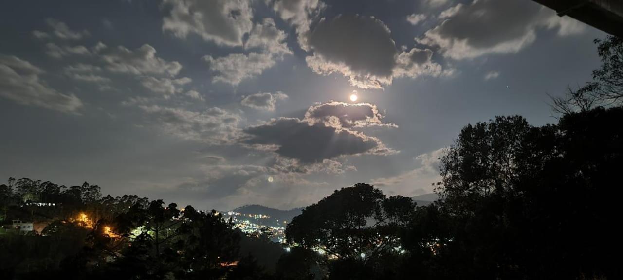 度假居 Chacara Do Vale, Lindo Visual Em