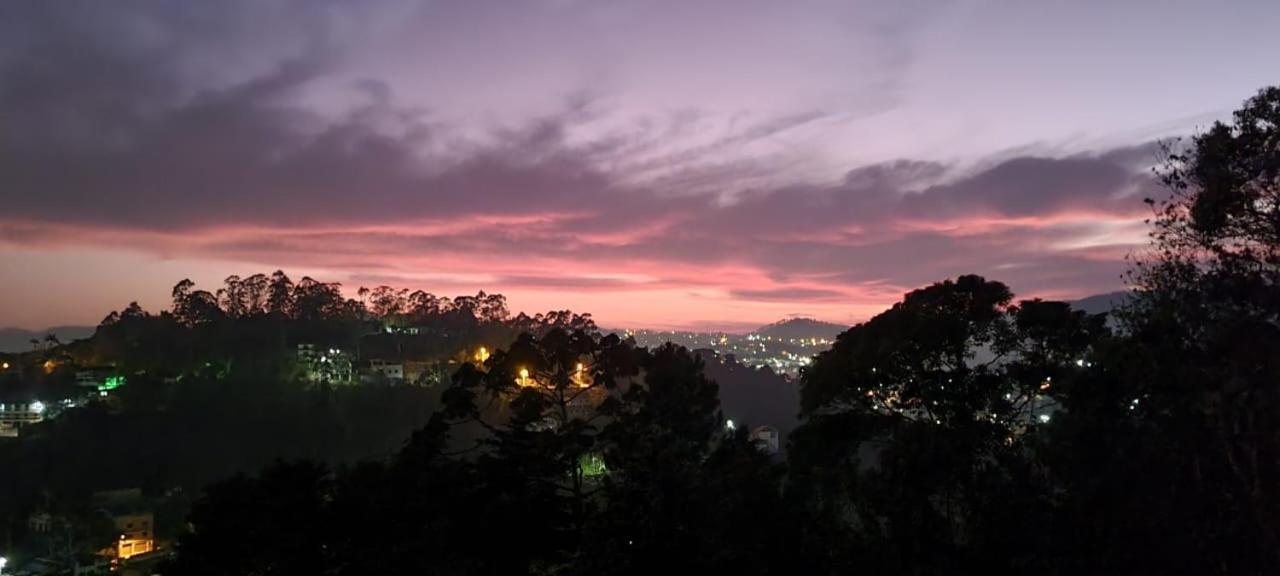 Holiday home Chacara Do Vale, Lindo Visual Em *